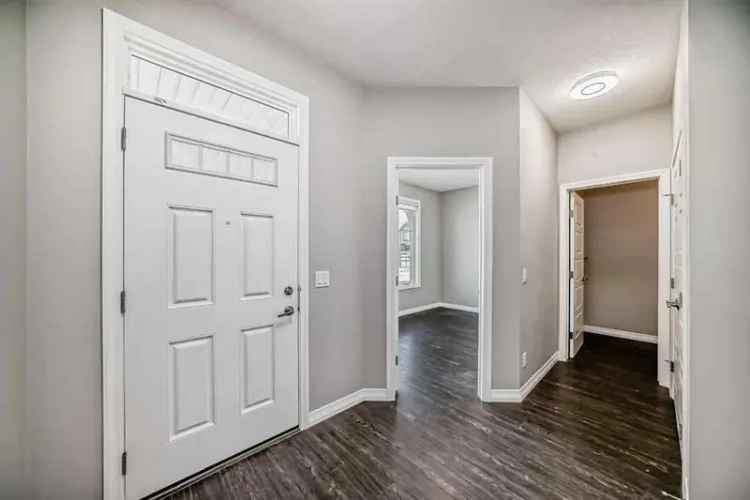 House For Rent in Calgary, Alberta