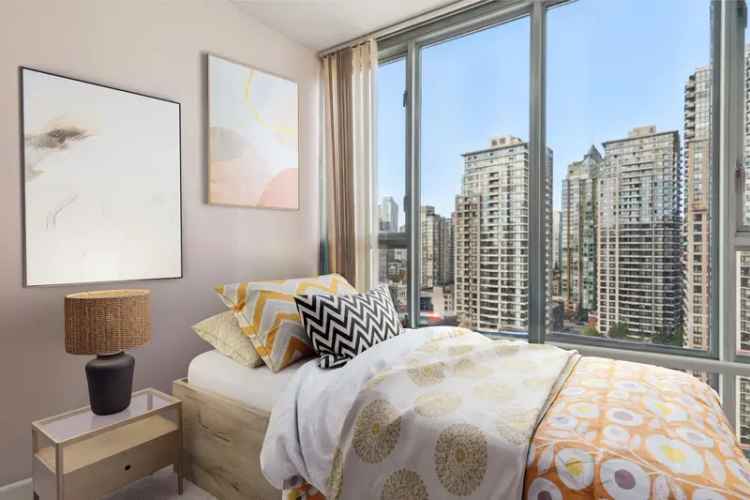 Yaletown Condo for Sale 2 Beds 2 Baths Panoramic City Views