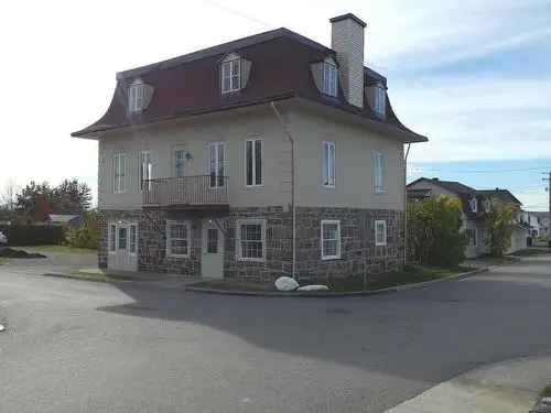 Sell Duplex in Laurentides Quebec Ideal for Investors or First Buyers