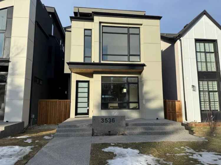 House For Sale in Calgary, Alberta