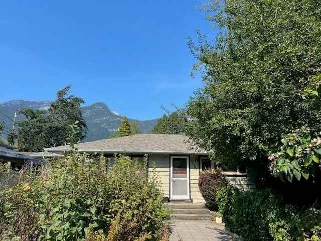 A $1,628,000.00 House/Single Family with 2 bedrooms in Downtown SQ, Squamish