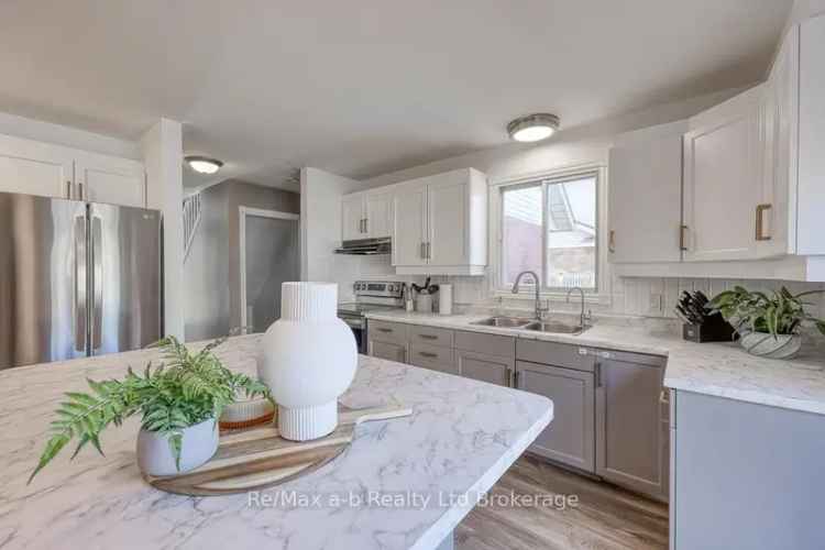 3 Bedroom 2 Bath Home in Woodstock Near 401