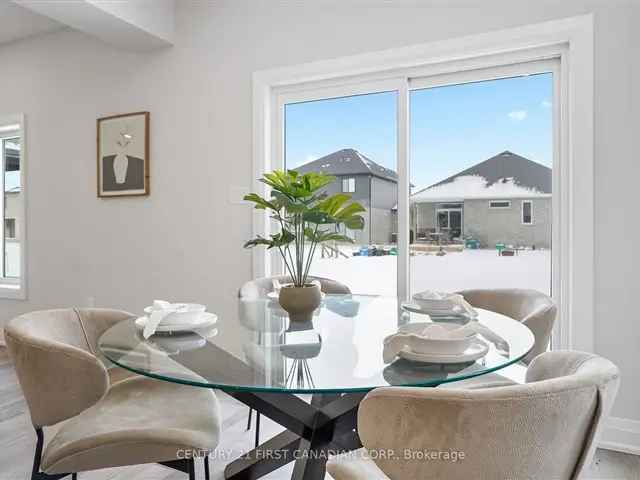 1947 Sq Ft 2-Storey Home in Ailsa Craig