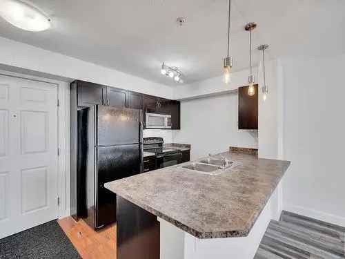 Condo For Sale In South Terwillegar, Edmonton, Alberta