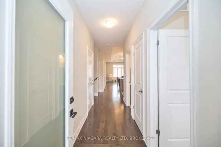 Luxury Bungalow Townhome near Crystal Ridge Park