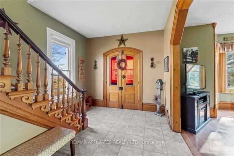 House For Sale in Rideau Lakes, Ontario