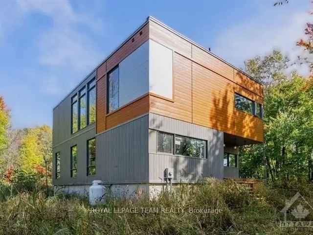 House For Sale in South Dundas, Ontario