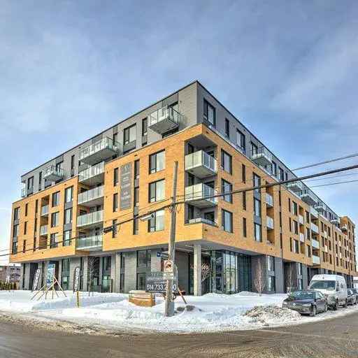 Luxury 2-Bedroom Apartment in Lachine