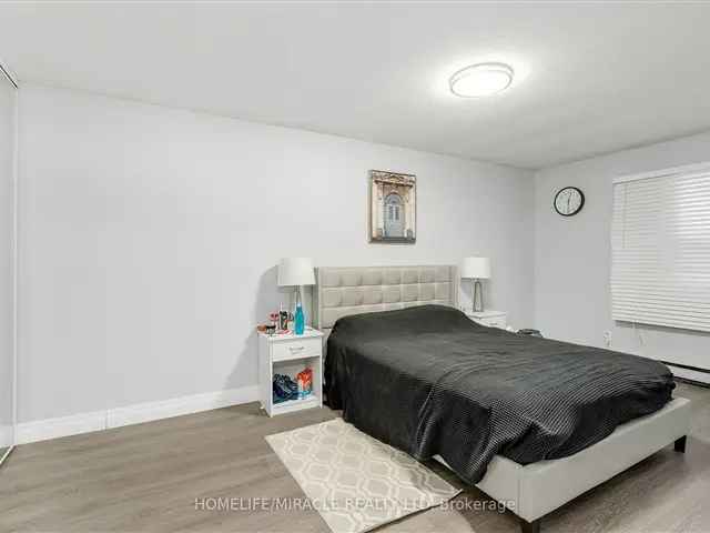 Newly Renovated 2-Storey Home in Windsor Riverside