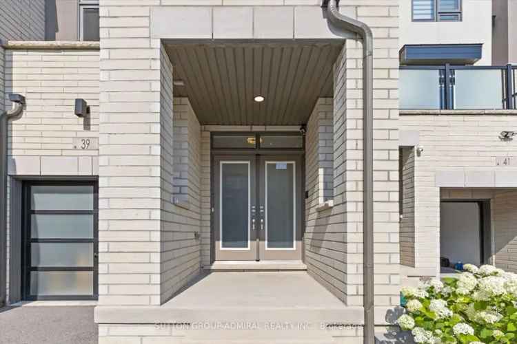 House For Sale in Markham, Ontario