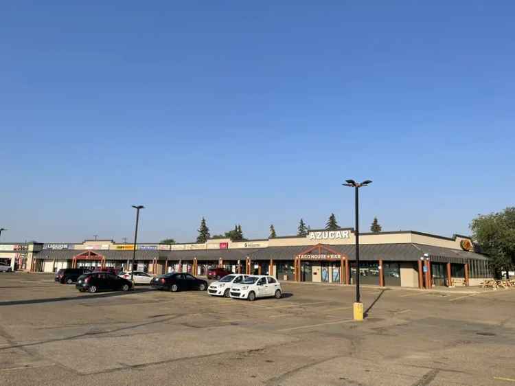 Retail For Rent in Salmon Arm, British Columbia