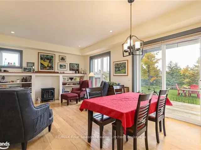 House For Sale in The Blue Mountains, Ontario