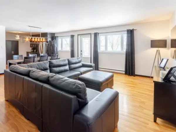 Bungalow for Sale 4 Bedrooms 2 Bathrooms Large Lot