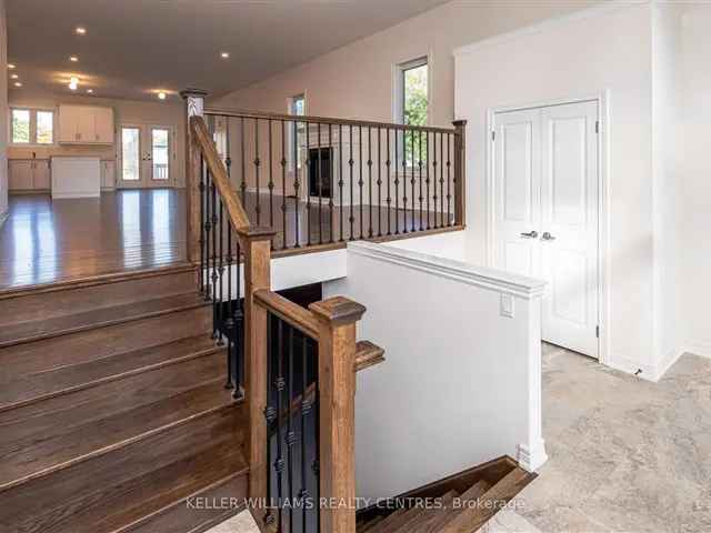 House For Sale in Georgina, Ontario