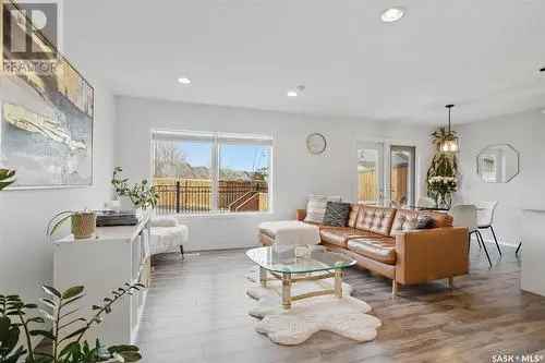 Townhouse For Sale In Stonebridge Saskatoon