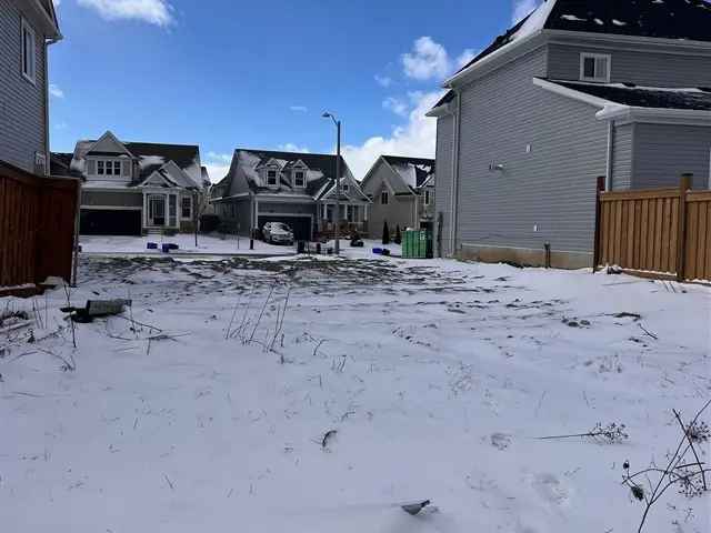 Land For Sale in Shelburne, Ontario