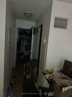 2 rooms apartment of 79 m² in Toronto