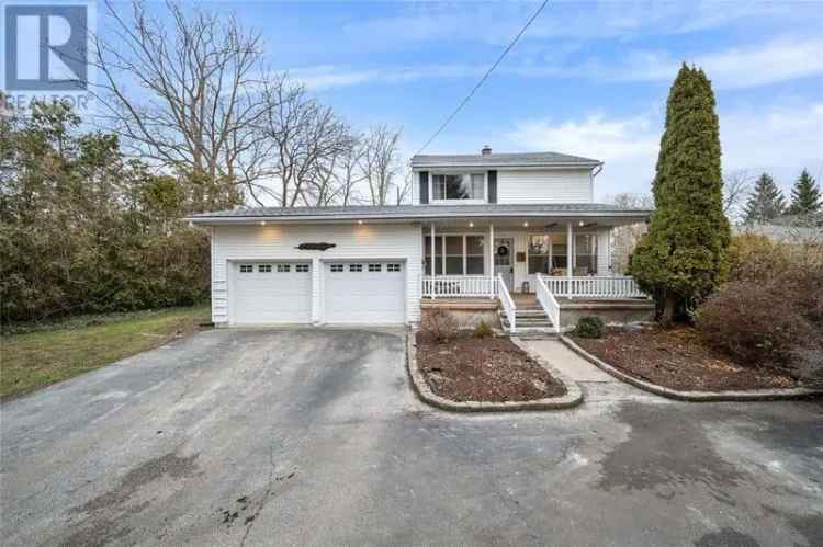 Buy House in London/Sarnia with Pool and Scenic Trail Access