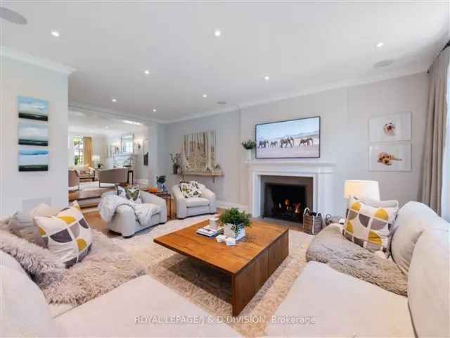 House For Sale in Toronto, Ontario