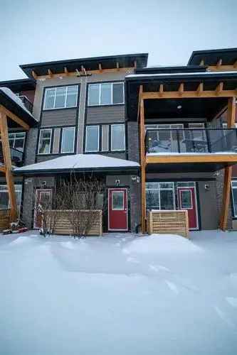 Townhouse For Sale In Seton Calgary