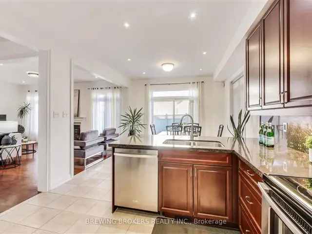 4 Bedroom Family Home in Lebovic Campus Thornhill