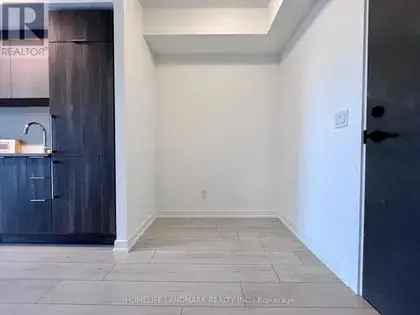 1 room apartment of 42 m² in Toronto