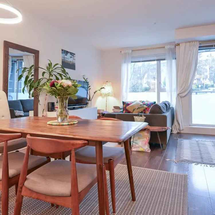 Apartment for Sale at Canvas by Onni False Creek