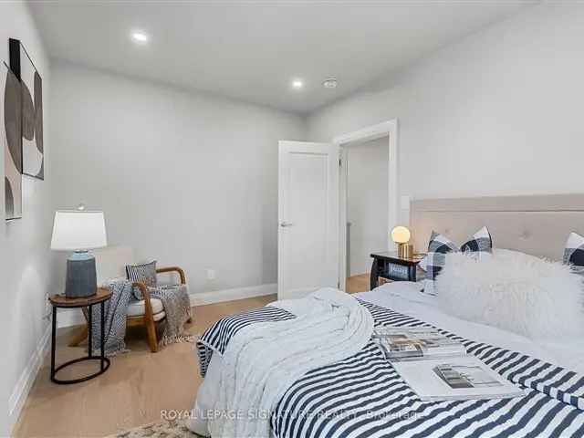 House For Sale in Toronto, Ontario