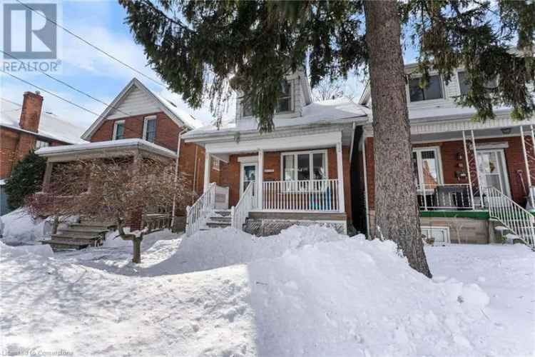 Charming 3-Bed, 1-Bath Home Near Escarpment and Concession Street