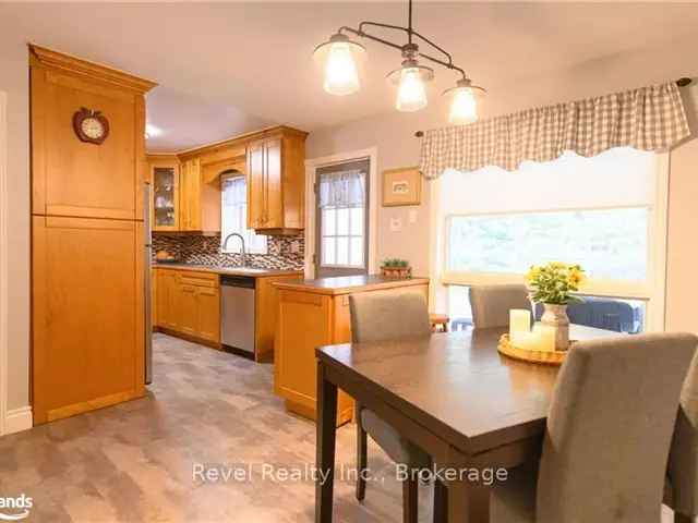 House For Sale in Springwater, Ontario