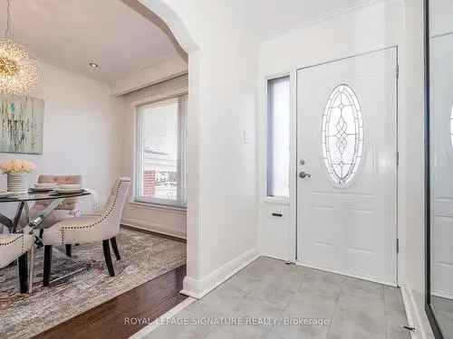5-Bedroom Bungalow in Lawrence Manor Toronto