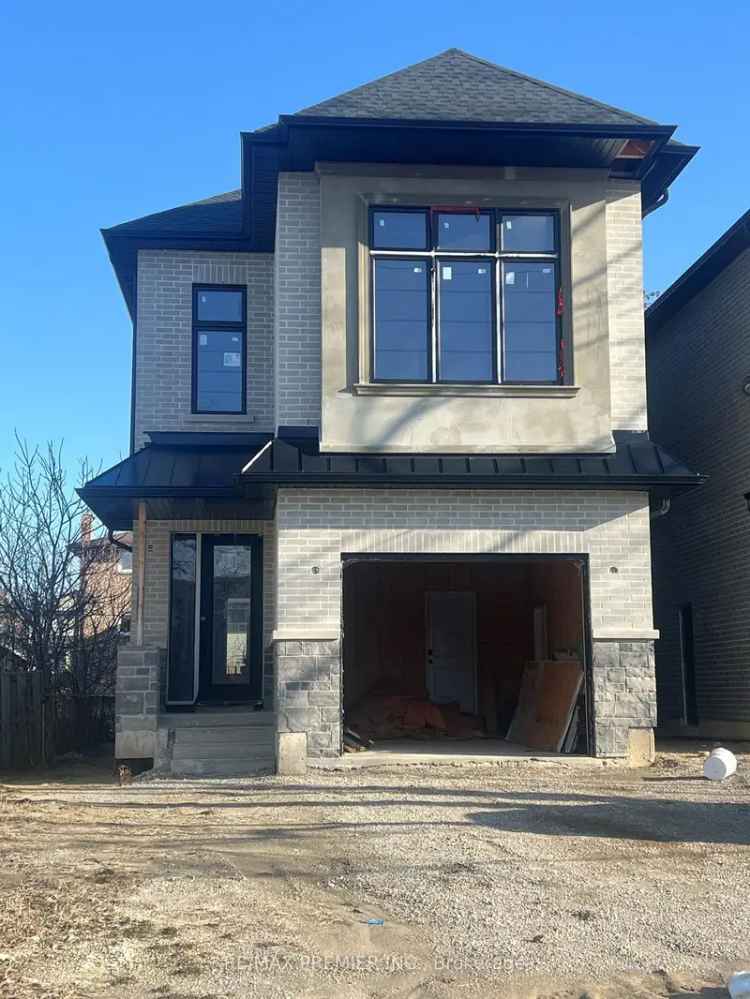 Modern 4-Bedroom 4-Bathroom Home in Woodbridge