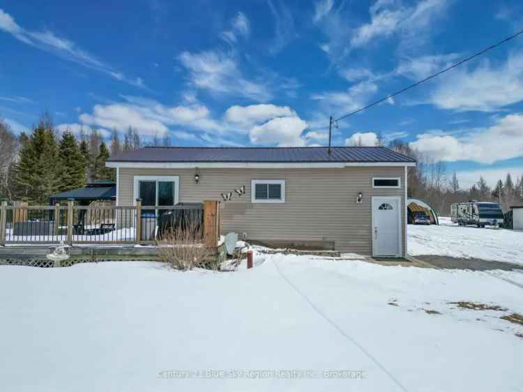 Cozy 2-Bedroom Home on 37 Acres in Northern Ontario