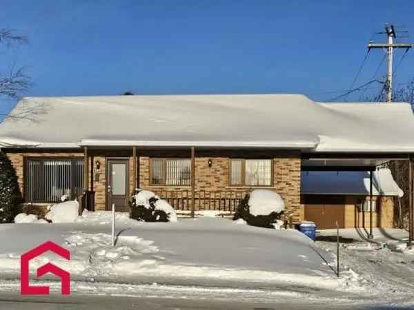 Bungalow for sale (Saguenay/Lac-Saint-Jean) #RC728