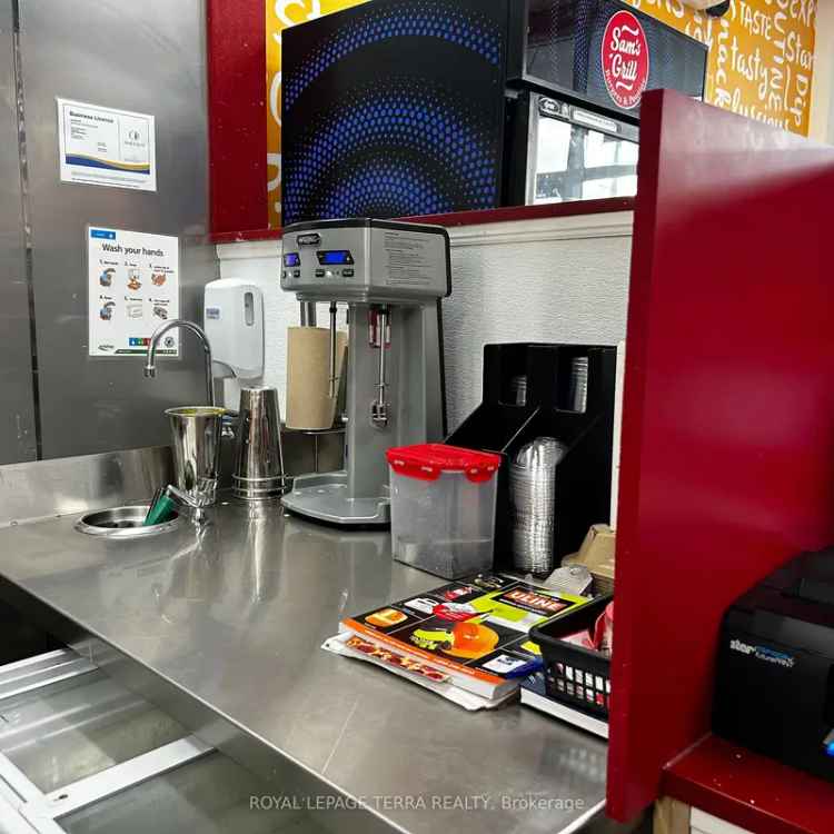 Buy Turnkey Restaurant Franchise in Prime Oakville Location with Modern Features