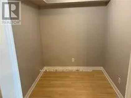 1 room apartment of 69 m² in Toronto