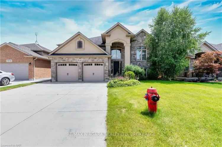 House For Sale in Niagara Falls, Ontario