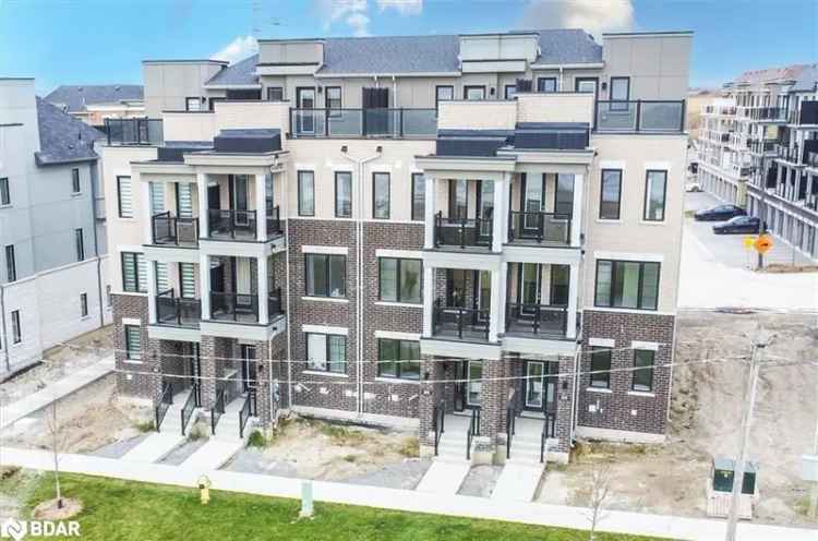 Luxury Waterfront Townhouse at Lakebreeze GTA