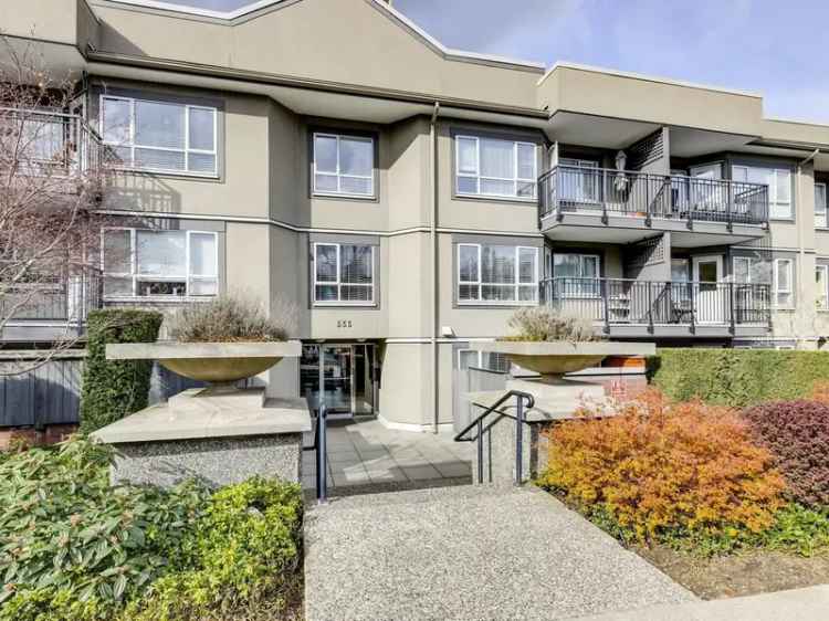 Fairview VW Condo for Sale: 1-Bedroom in Cambridge Place
