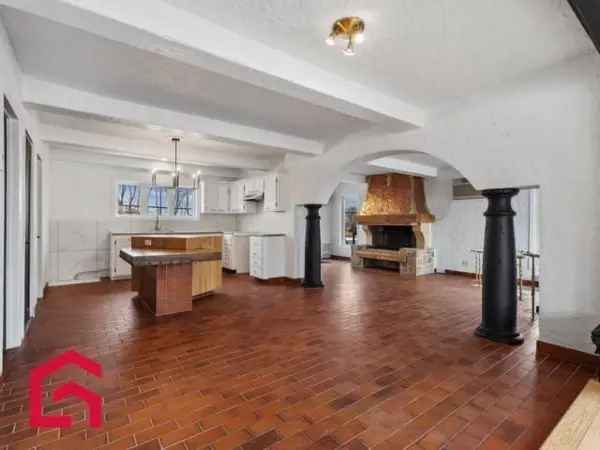 Bungalow for Sale Lanaudiere Waterfront
