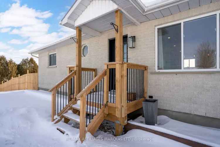 2-Bedroom Brick Bungalow on Country Lot