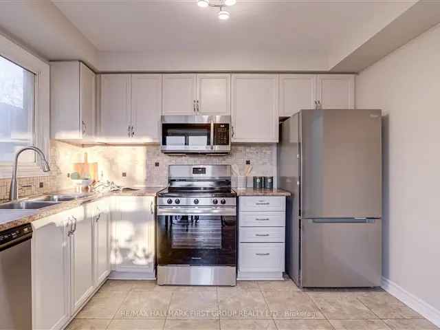 House For Sale in Ajax, Ontario