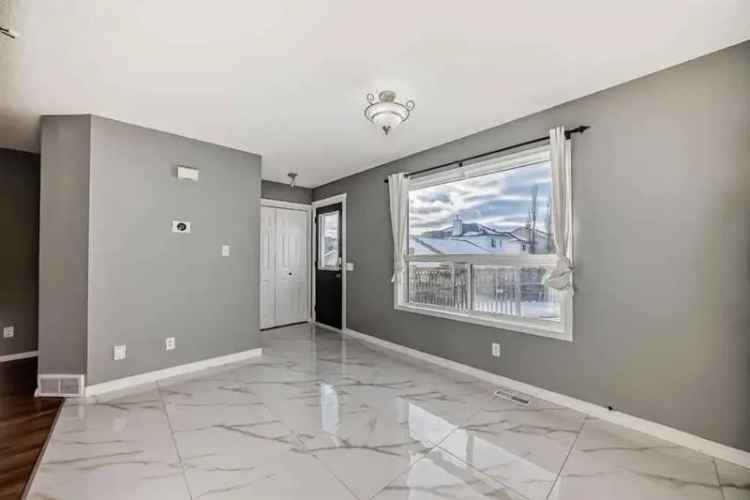 House For Rent in Calgary, Alberta