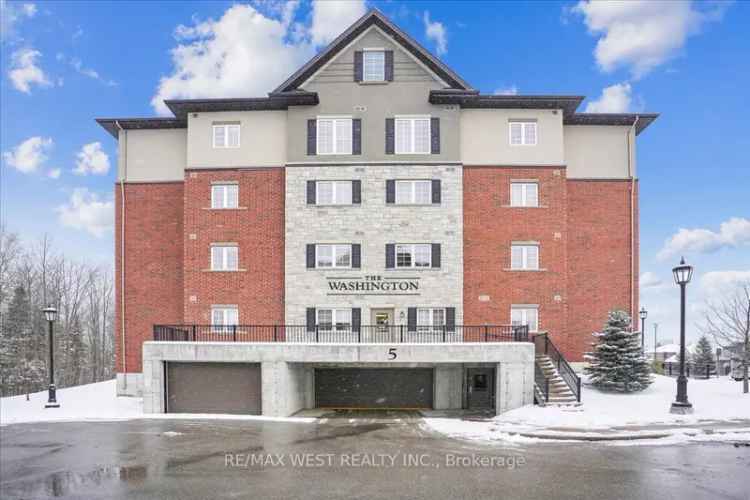 Condo For Sale in Barrie, Ontario