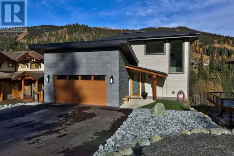 Luxury Mountain Home near Sun Peaks Golf Course