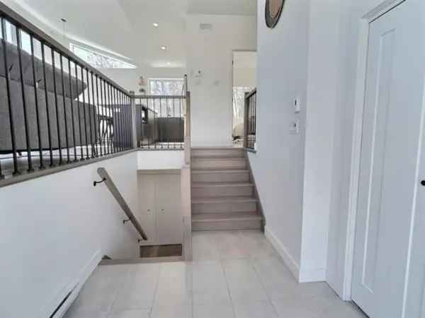 Bungalow for Sale in Charlevoix - Stunning River Views