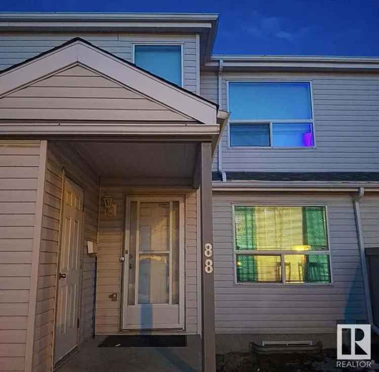 Buy Townhouse in TAWA with 3 Bedrooms and Family Amenities