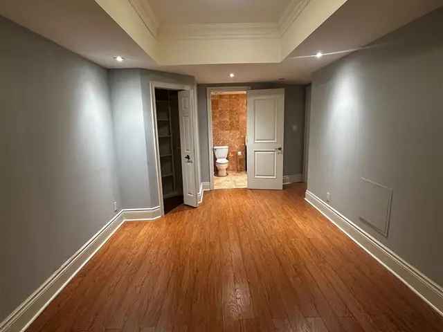 2 Bedroom Basement Apartment in Vellore Village