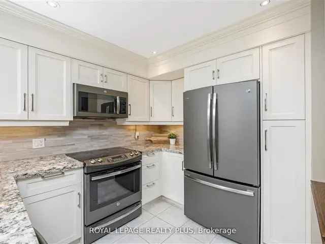 House For Sale in Georgetown, Ontario