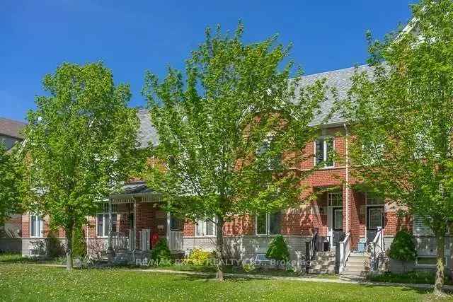 House For Sale in Markham, Ontario